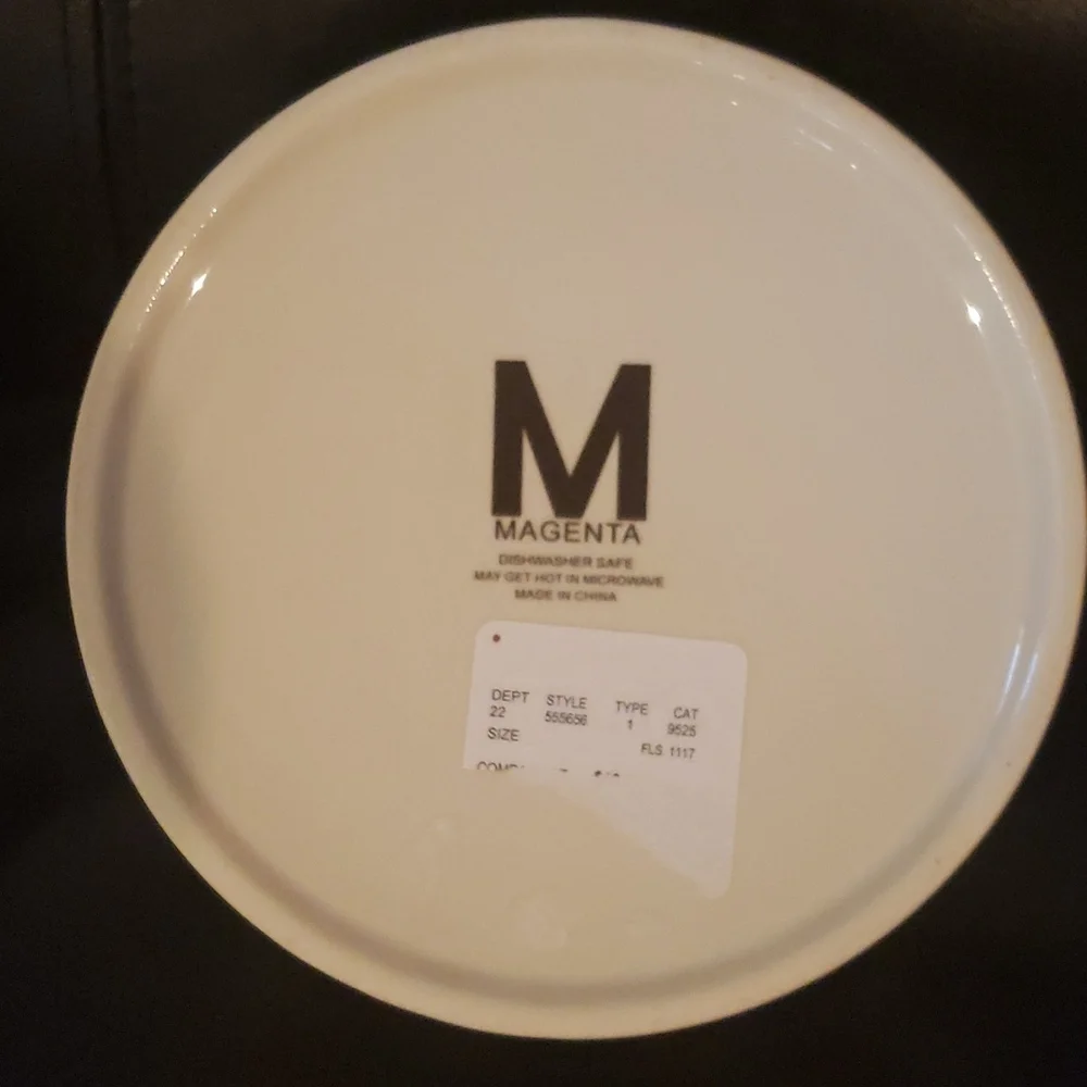 Set of (2) NWT Holiday Dog Bowls 🐕